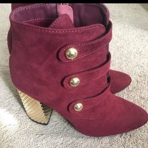 Women’s booties size 8 available